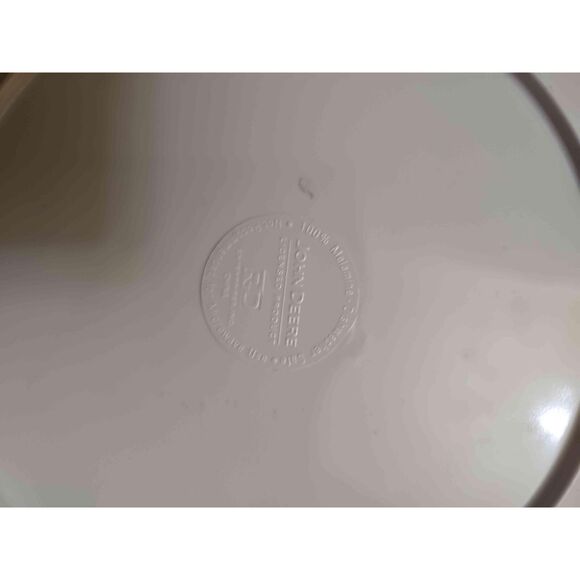 John Deere Licensed Product Camouflage Vintage Plates Set Melamine - Picture 12 of 14